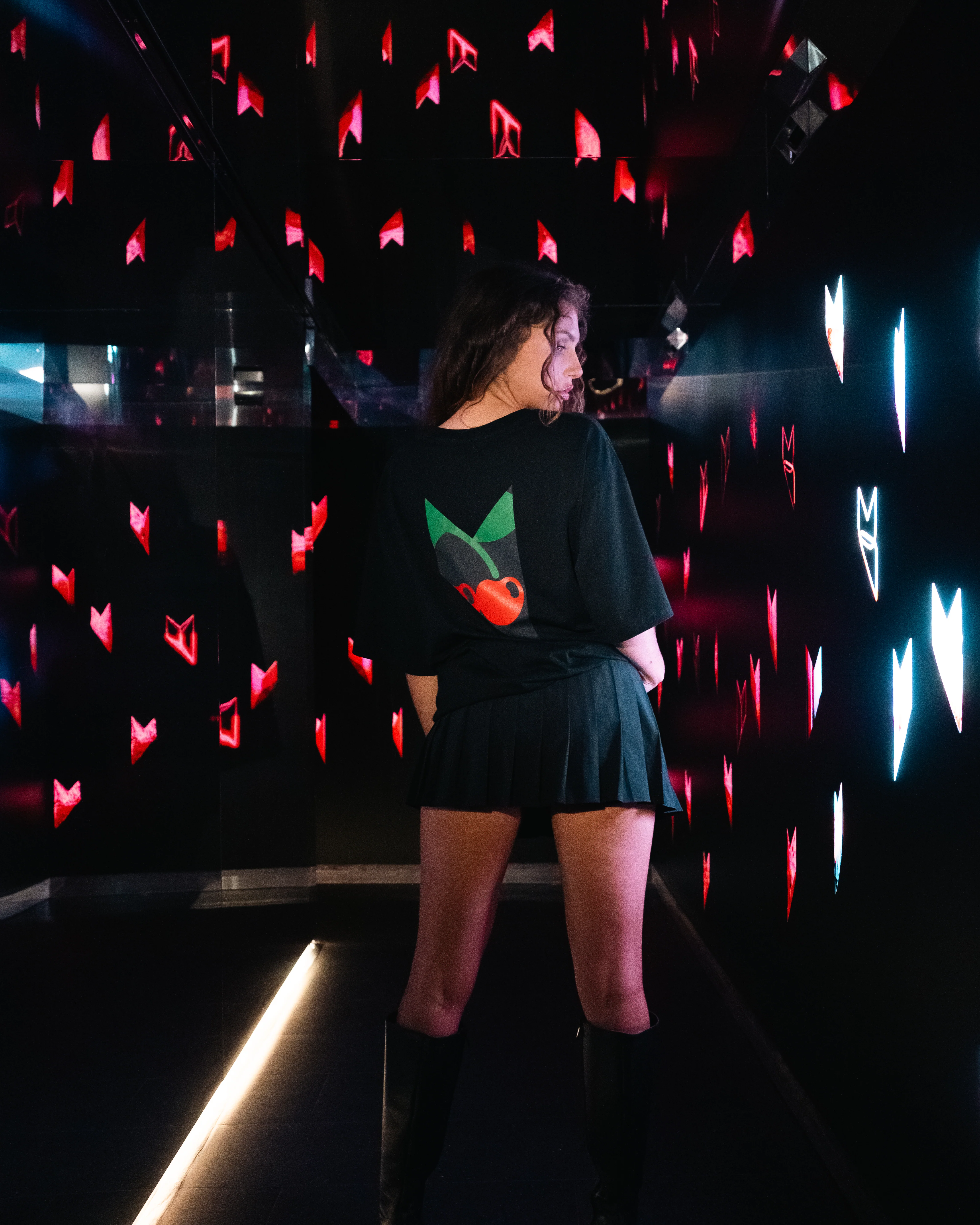 Camiseta PACHA x MUSIC ON - Edición Limitada - Image 9