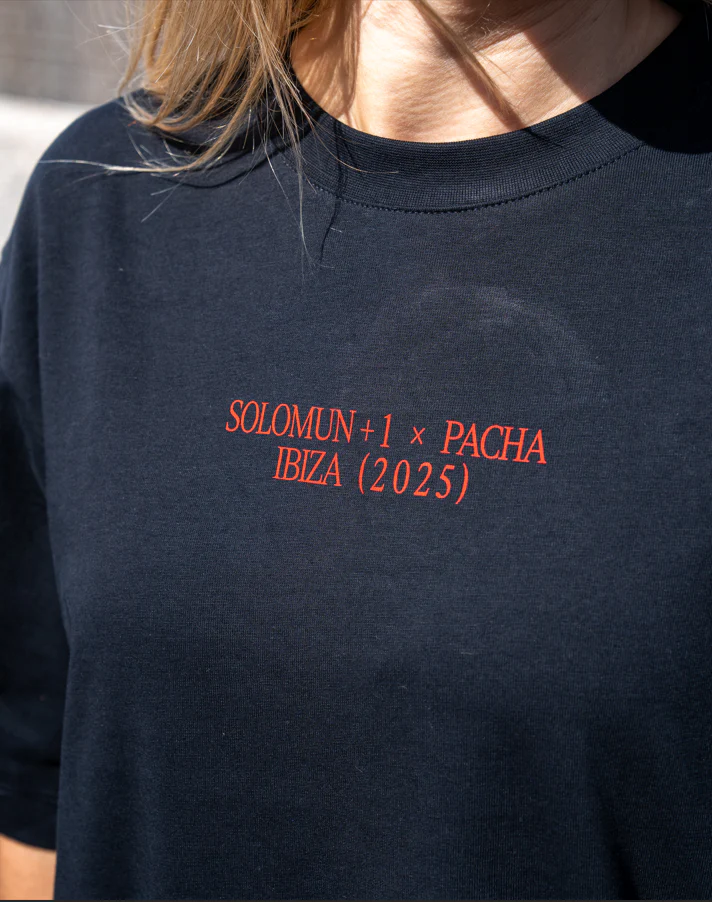 T-SHIRT SOLOMUN+1 X PACHA BLACK - Image 4